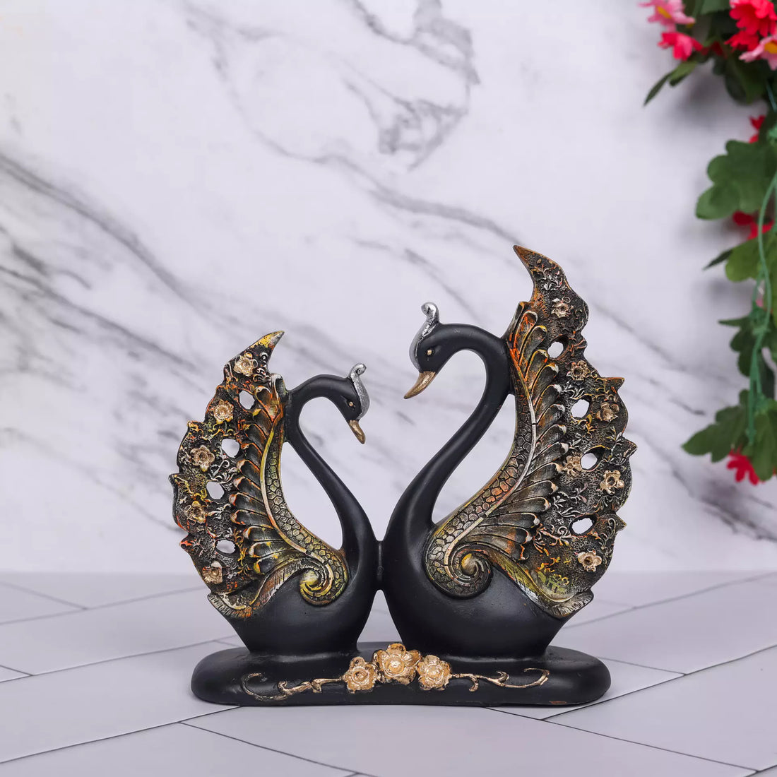 Graceful Union: Handcrafted Swan Pair Sculpture in Resin