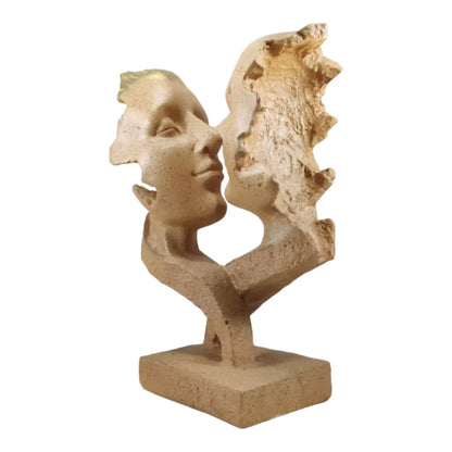 Couple Face Resin Statue - Handcrafted Elegance