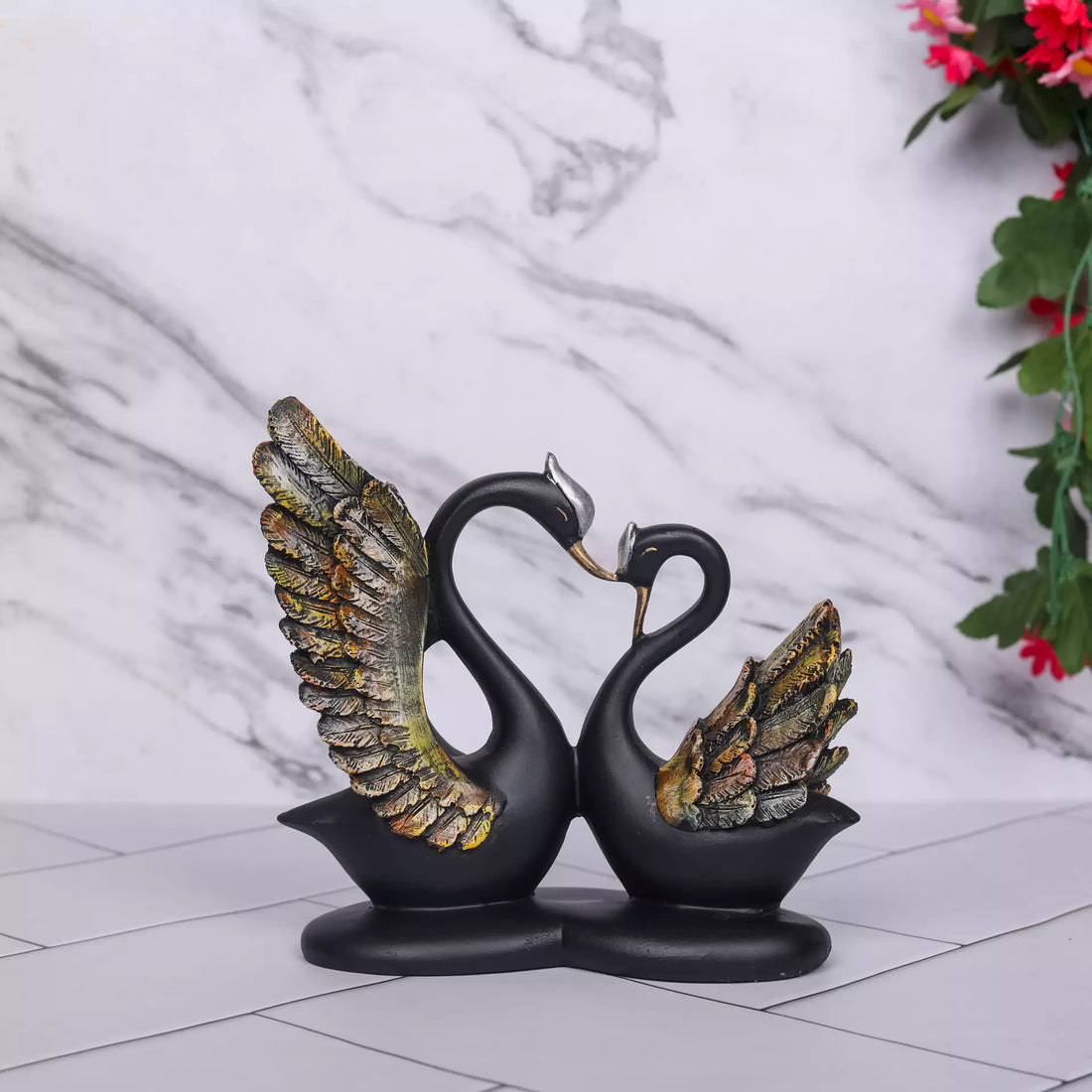 Artistry in Love: Handcrafted Swan Duo Forming Heart Resin Statue